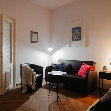 Meloun Center Διαμέρισμα *