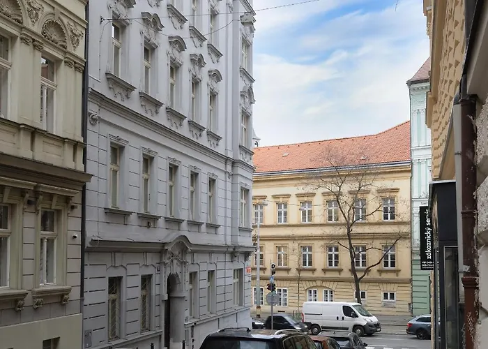 Meloun Center Apartmán *